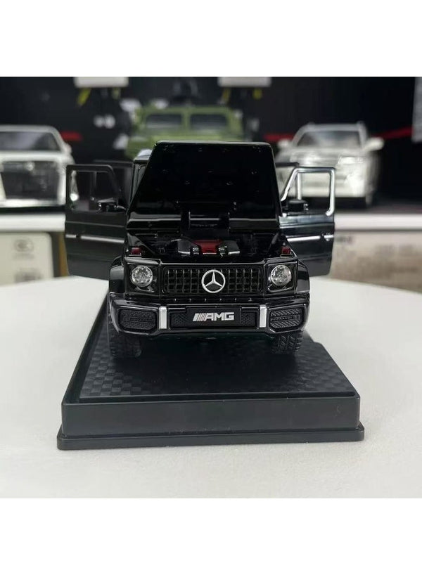 Mercedes-Benz AMG G63 G CLASS Concept – Premium Black Model SUV with Opening Doors, Perfect for Gifts, Office Desk Decoration, Kids’ Rooms, and Collectors