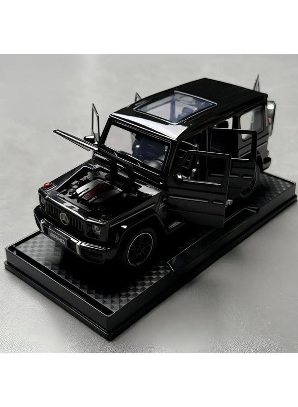 Mercedes-Benz AMG G63 G CLASS Concept – Premium Black Model SUV with Opening Doors, Perfect for Gifts, Office Desk Decoration, Kids’ Rooms, and Collectors