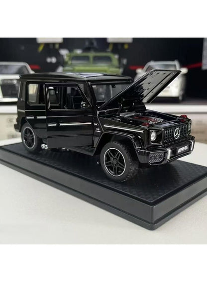 Mercedes-Benz AMG G63 G CLASS Concept – Premium Black Model SUV with Opening Doors, Perfect for Gifts, Office Desk Decoration, Kids’ Rooms, and Collectors